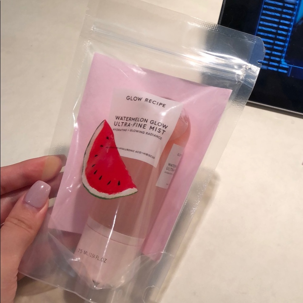 Glow recipe watermelon glow ultrafine mist